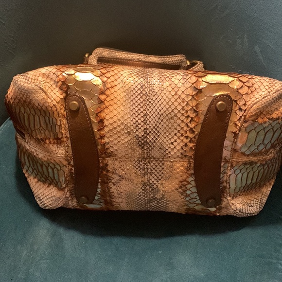 Donald J. Pliner python ADELA metallic leather Hobo couture NWT✨ - Picture 10 of 11
